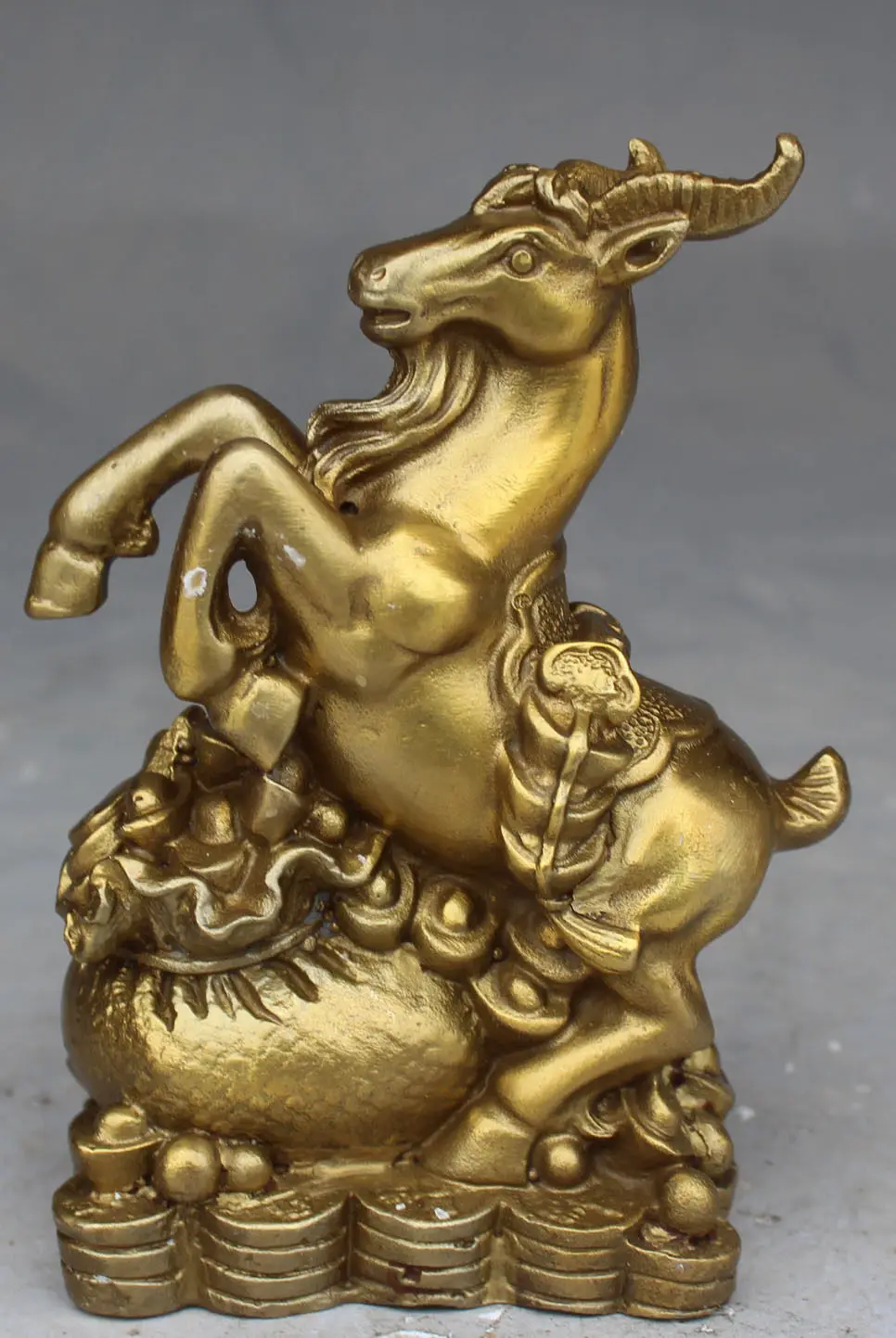 

006873 5" Chinese Bronze Wealth Yuanbao Money Bag Animal Sheep Goat Ram Ruyi Sculpture