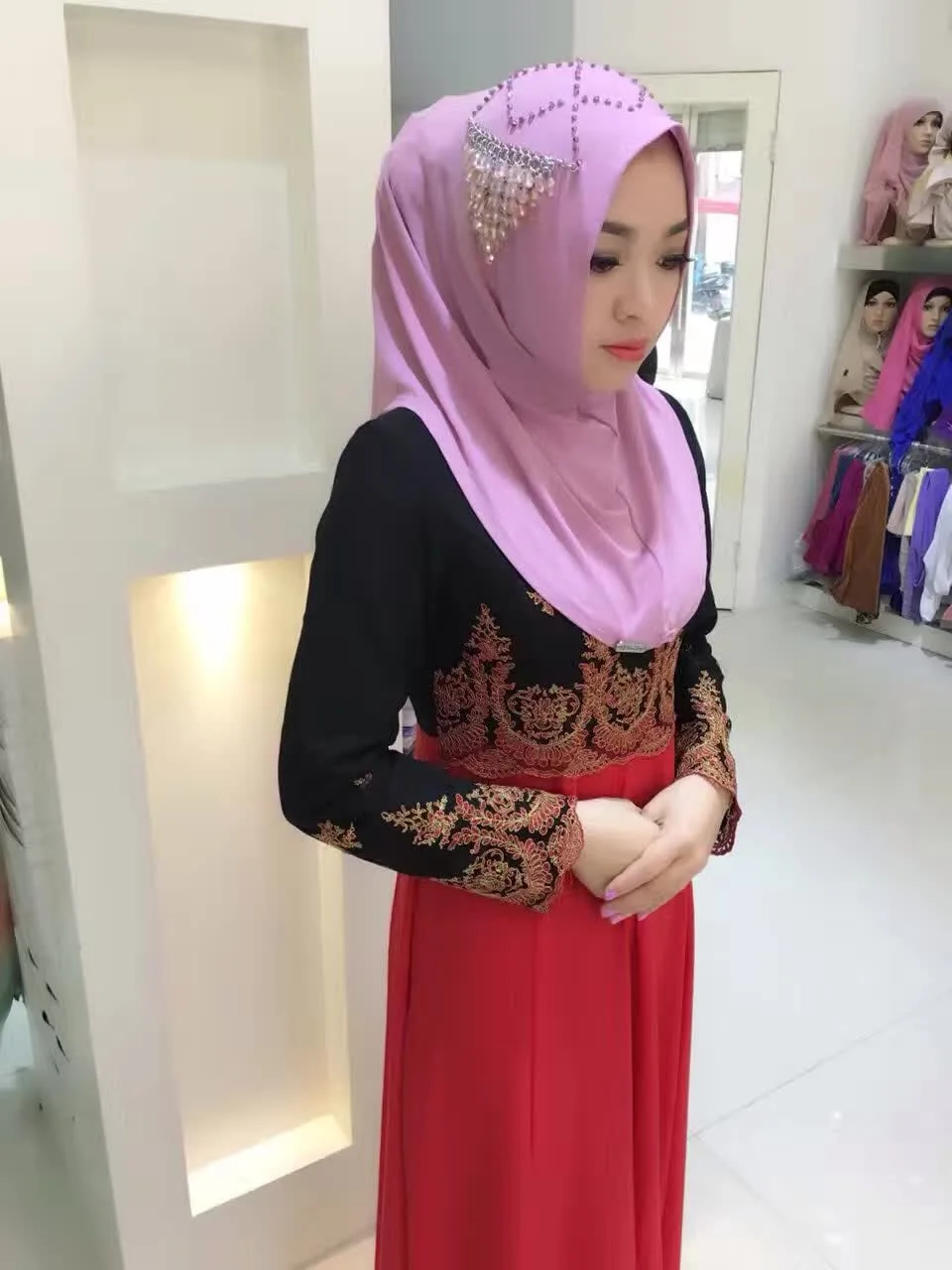 

(12 pieces/lot) 2017 new design handmade crystals muslim one peice hijab islamic scarf assorted colors HW225