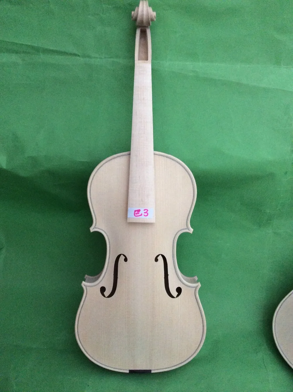 

violin 4/4 in white baroque style flamed maple back spruce top No3