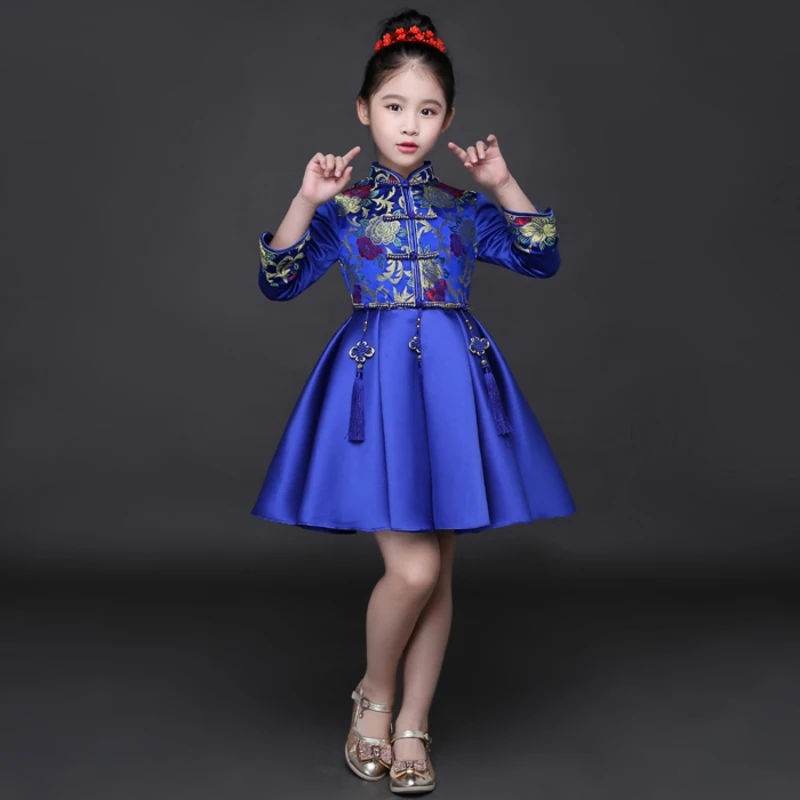 Китайское платье для девочки. Японское платье для девочки. Китайское платье для девочки. Детские китайские платья. Платье для девочки в китайском стиле.