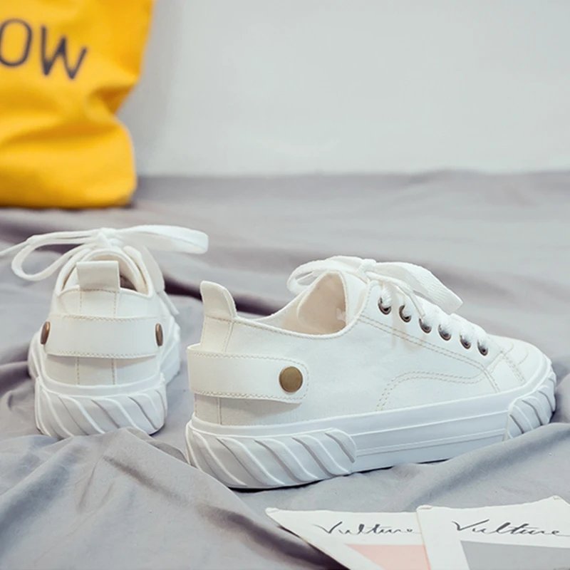 

Canvas Fashion Shoes Woman 2019 Spring New Fashion Women Casual Shoes Casual Flats Canvas Women Casual Solid Shoes Sneakers