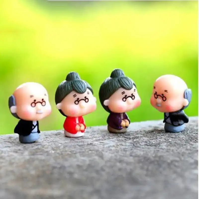 Zocdou 4 peças idosos estátua pequeno ancião avó avô família estatueta jogar casa ornamento miniaturas boneca modelo de construção