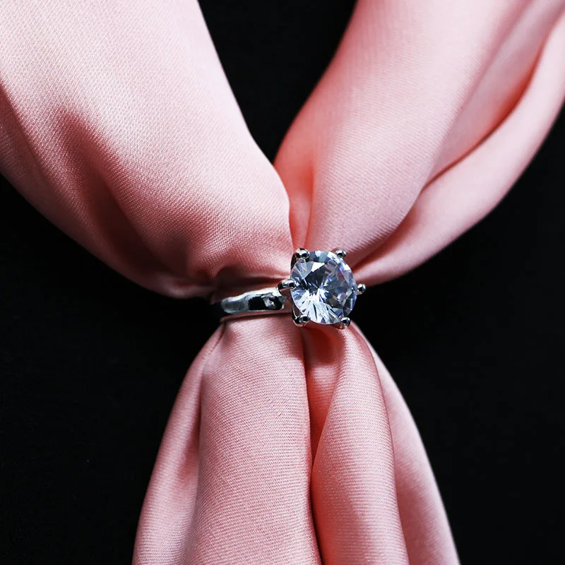 

Japan Korean Fashion Silk Scarf Buckle Accessories Cc Brooches Pins Metal Shawl Buckle Gold Silver Christmas Jewelry for Women