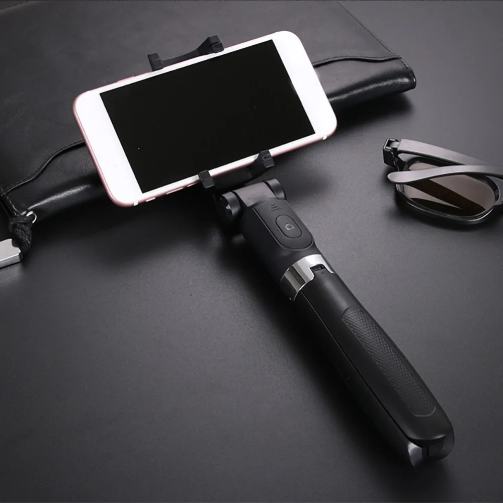 

3 in 1 Mini Tripod Wireless Bluetooth Selfie Stick Foldable Handheld Monopod Shutter Remote for Android for iPhone 8 X 7 6s Plus