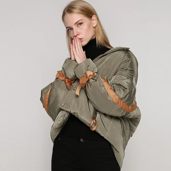 

Hooded Cotton Padded Clothes Women Pockets Zippers 2 Colors Loose Thick Coat Long Sleeve High Street New Fashion Winter 2017