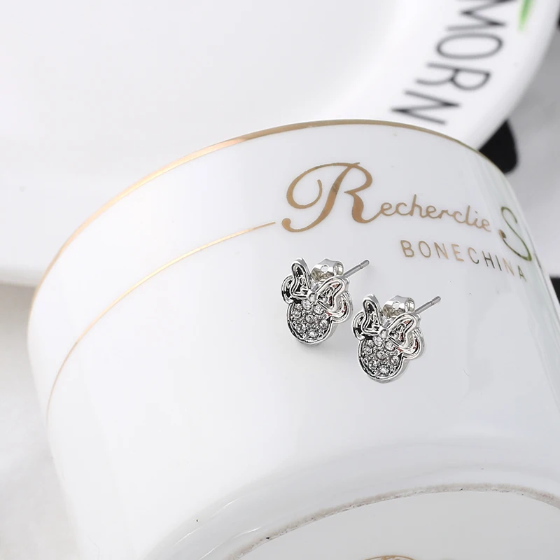 

CHIELOYS Mickey Shape Crystal Stud Earrings For Women /Girl Silver Plated Minnie Fashion Brand Earrings Jewelry PE021