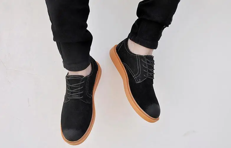 

Casual shoes men's Korean version of the trend of autumn section social men's suit black brown British retro men's shoes