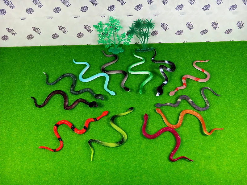 toy snakes that grow in water