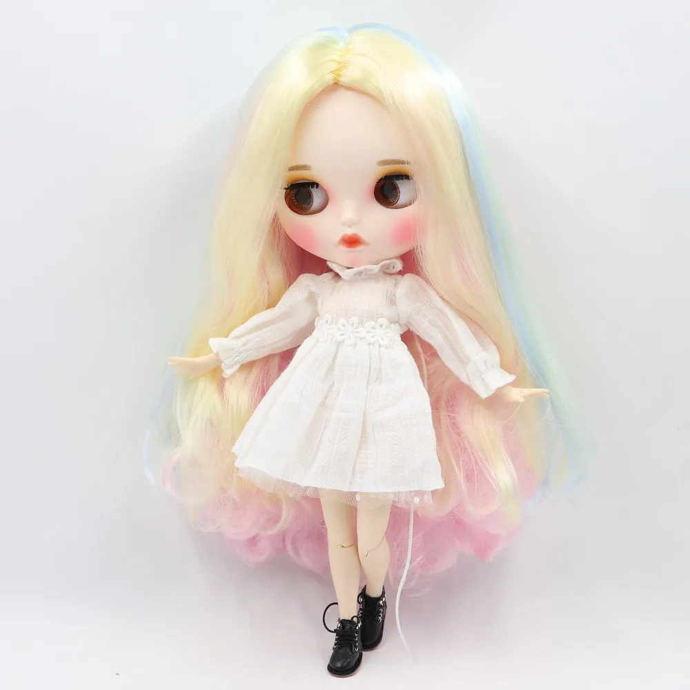 Neo Blythe Doll with Multi-Color Hair, White Skin, Matte Pouty Face & Custom Jointed Body 3