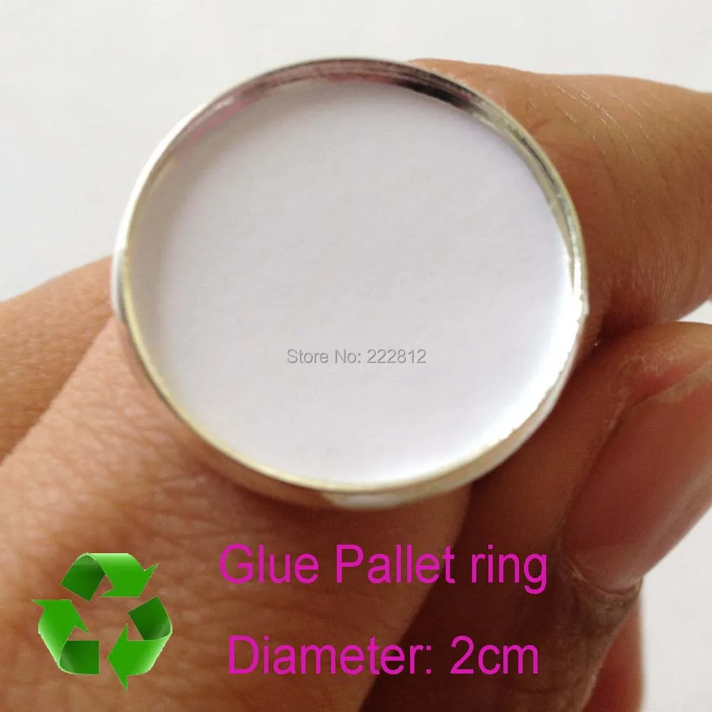

CrownLash reusable Glue ring with disposable paper glue pads Crown Lash selected