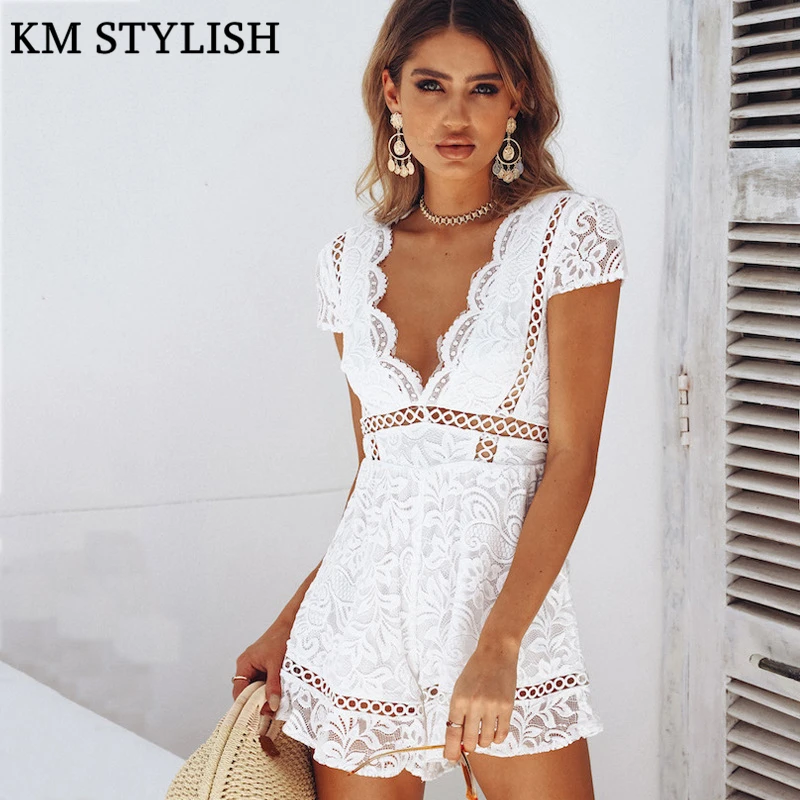 

2018 Summer New Womens Jumpsuit Holiday Lace Temperament V-Neck Cutouts Tassels Playsuits Shorts