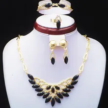 Новая мода Африканский стиль Дубай золотой цвет черный смола и Кристальные украшения из цветов Комплект ожерелье браслет из серьги