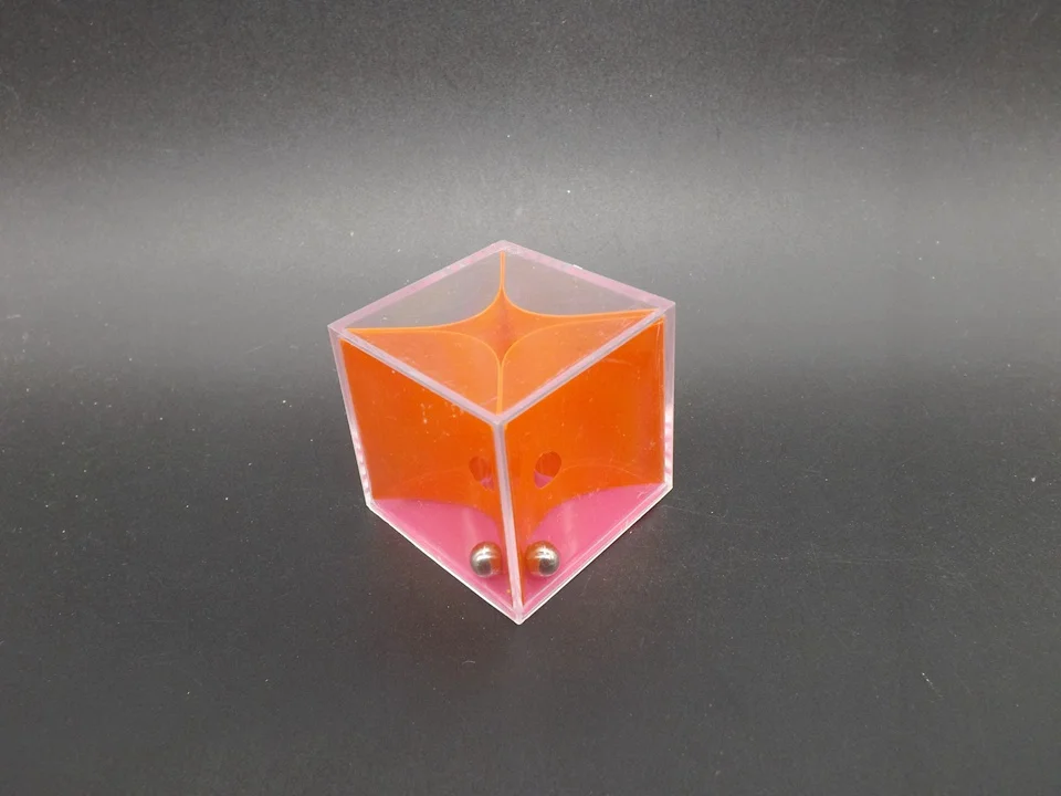 B220-Cube (4)