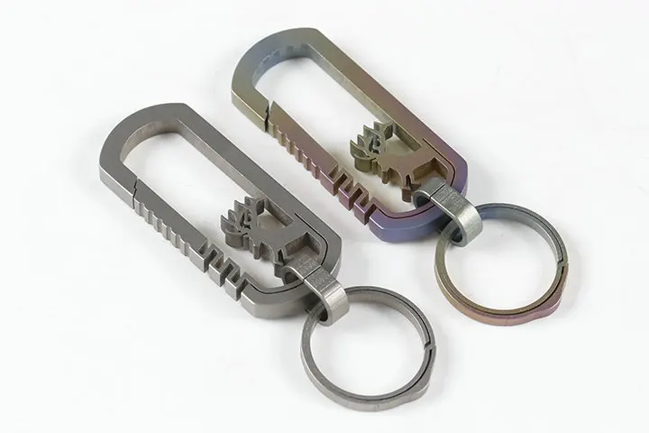 

Titanium Alloy TC4 spring key button suit unique strength bridesmaid gifts wedding christmas party favors cinderella party