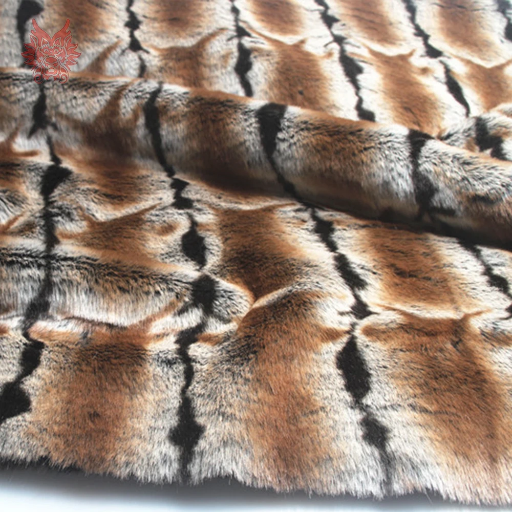 

Smooth 2cm short plush flux fur fabric for winter scarf coat weighted imitation rabbit pattern cloth tissue for DIY SP5782