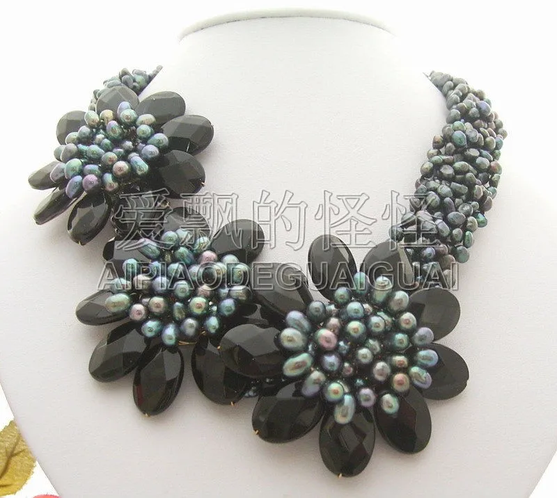 

N013023 19" 6Strands Black Pearl Onyx Flower Necklace