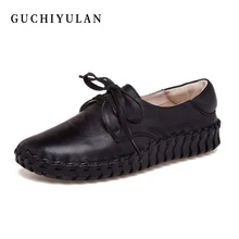 Новинка года; стильная женская обувь на плоской подошве; женская обувь; модные лоферы из натуральной кожи; обувь для вождения с мягкой подошвой черного цвета