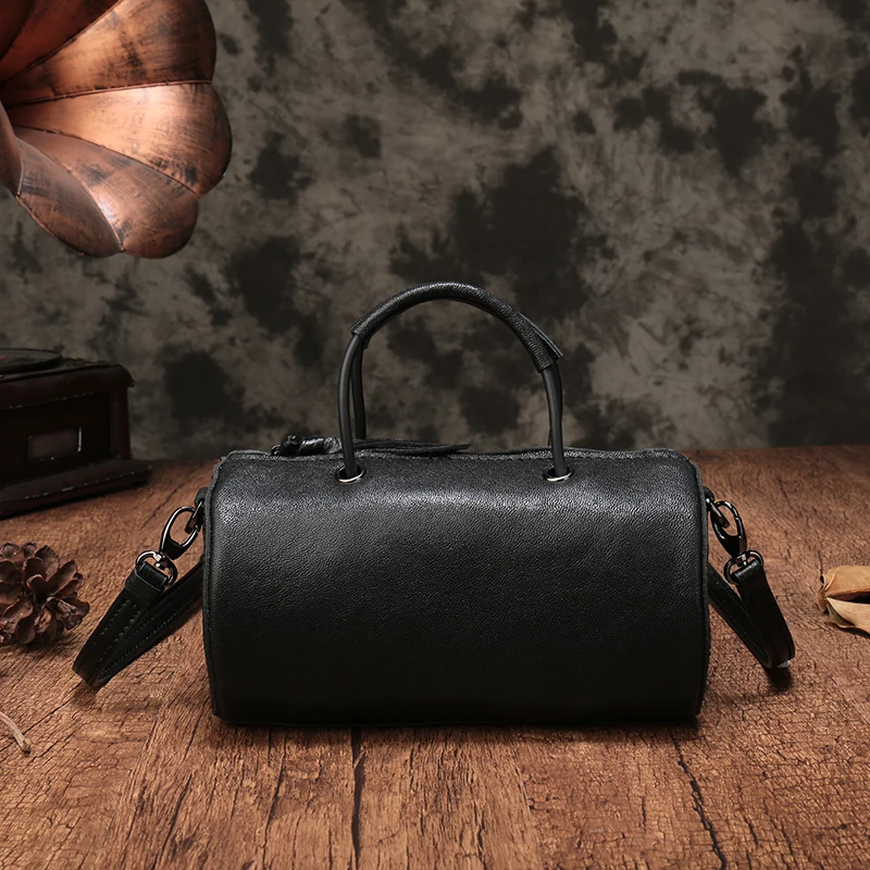 AETOO Black sheepskin bag simple female Korean version of the shoulder Messenger bag leather mini cylindrical bag