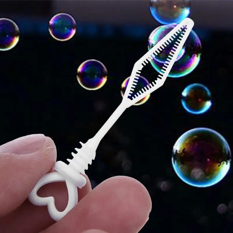 5pcs/bag Love Cake Style Empty Bubble Bottles Holder Party Wedding Romantic Bubbles Maker Kids Outdoor Fun Bubble 5pcs/bag Love Cake Style Empty Bubble Bottles Holder Party Wedding Romantic Bubbles Maker Kids Outdoor Fun Bubble