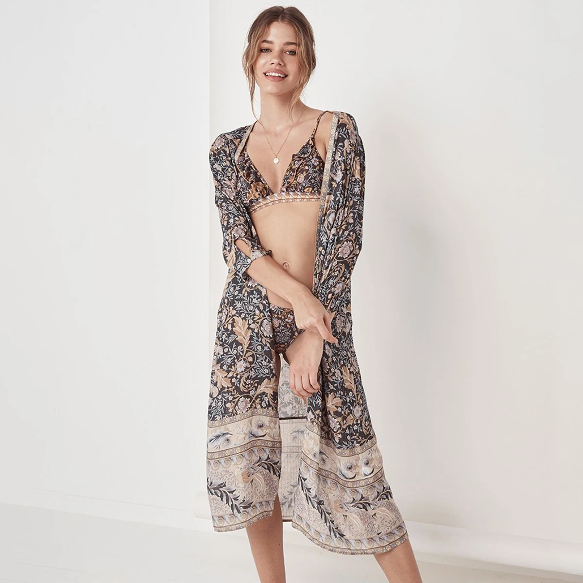 

Floral Print Elegant Long Jacket Women 2019 Oasis Long Sleeve Maxi Cardigan Kimono Ladies Summer Beach Cover Up Boho Jackets