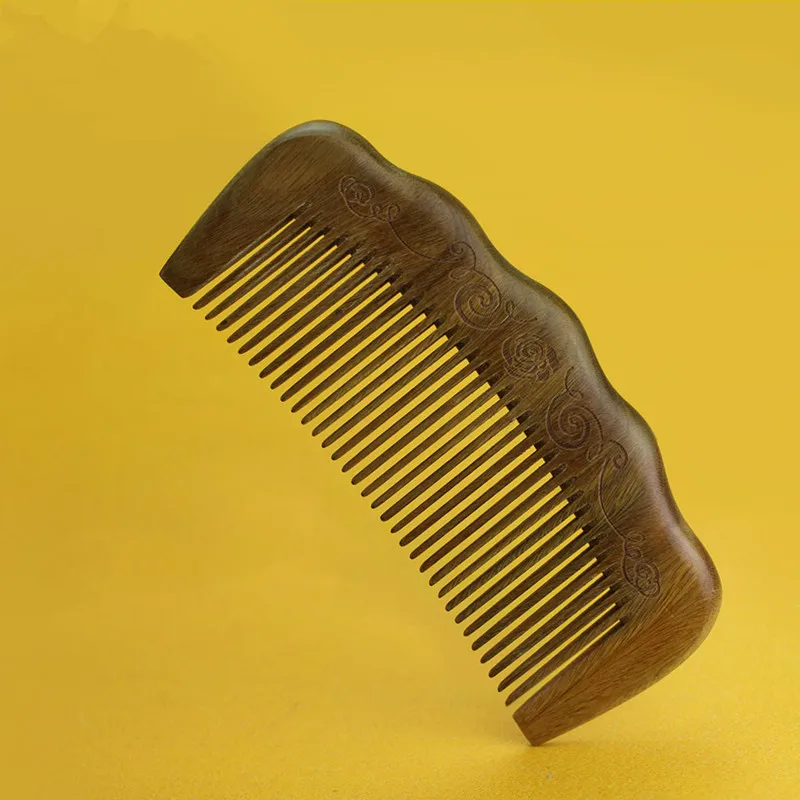 

2019 New hot high-end fine wood fine teeth carved small comb natural green sandalwood comb hair brush comb