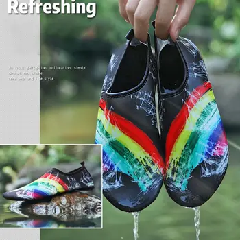 

1 Pair Colorful Swim Shoes Unisex Anti Slip Socks Beach Pool Surfing Yoga Not Absorbing Water Lightweight Swimming Accessory