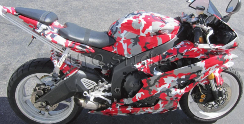 Snow red White Ubran Camo Vinyl.
