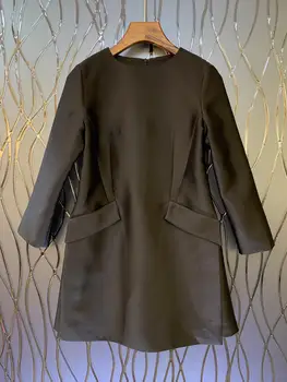 

New Silk Wool Black Lotus Neck Receiving Waist Dress for Summer of 2020