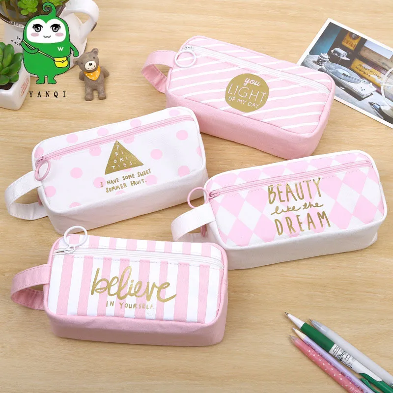 

Small fresh grid handbag large capacity pen bag primary and secondary school students pencil case