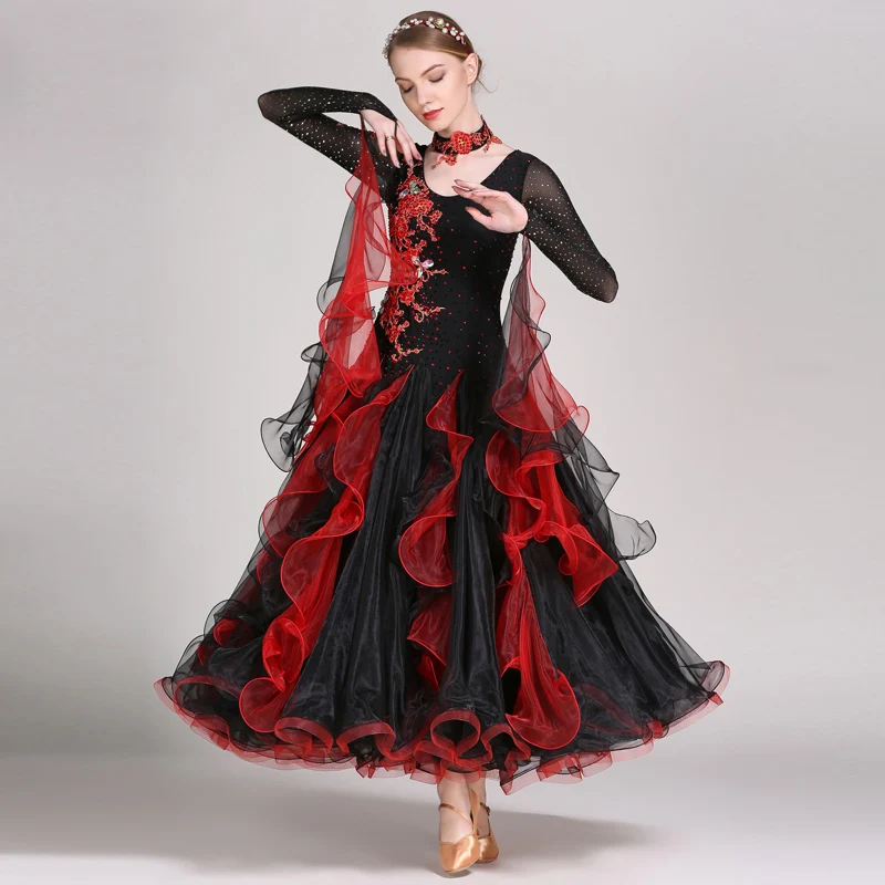 

New moden luxury diamond-encrusted costumes for the performance ballroom uniforms performance & competition uniforms DQL095