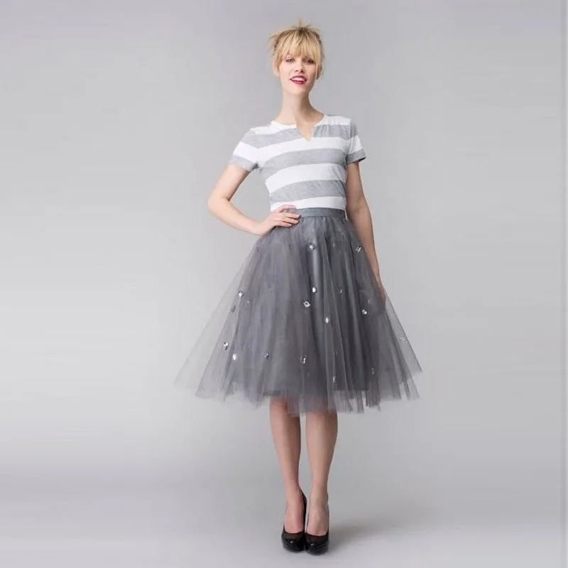 gray tulle skirt outfit