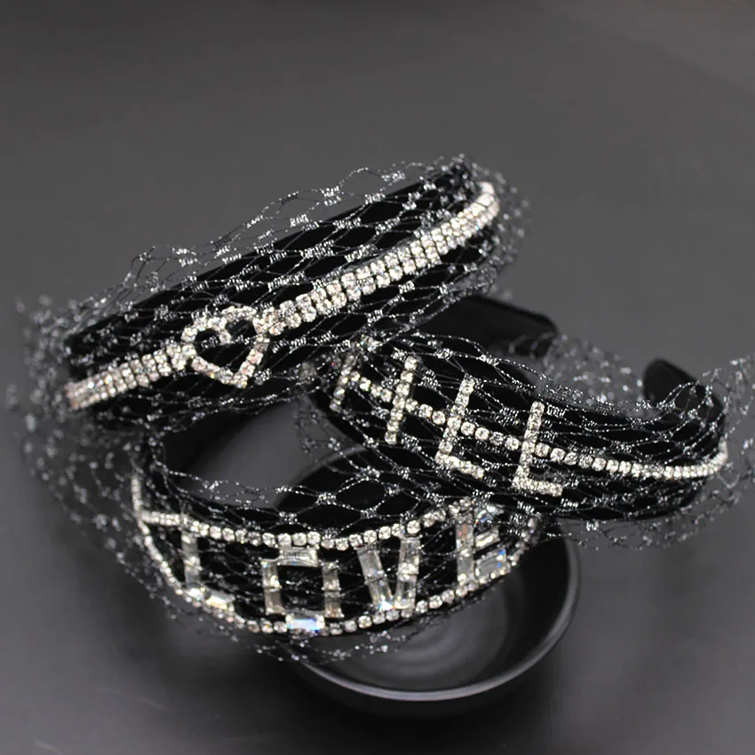 Fashionable temperament headband New Bohemian Rhinestone Lace Letter Headband Bridal Runway Street Style Fashion Headband 909