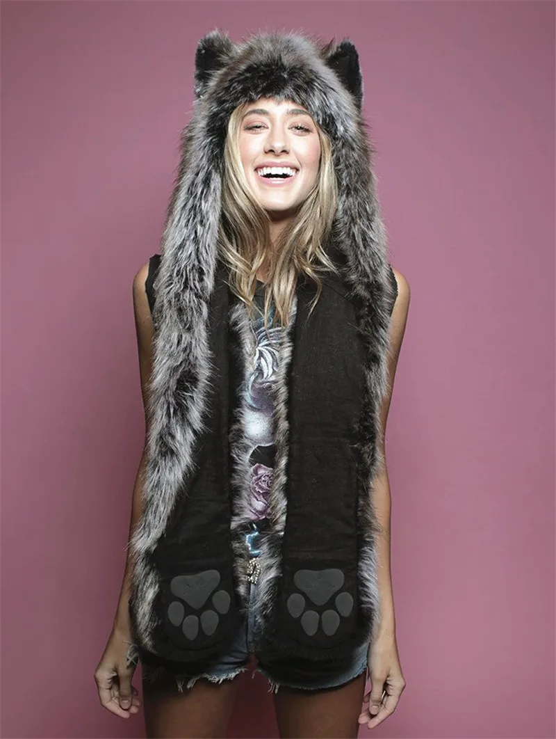 GREY_WOLF_HOOD__0004_IMG_4278.JPG_1024x1024