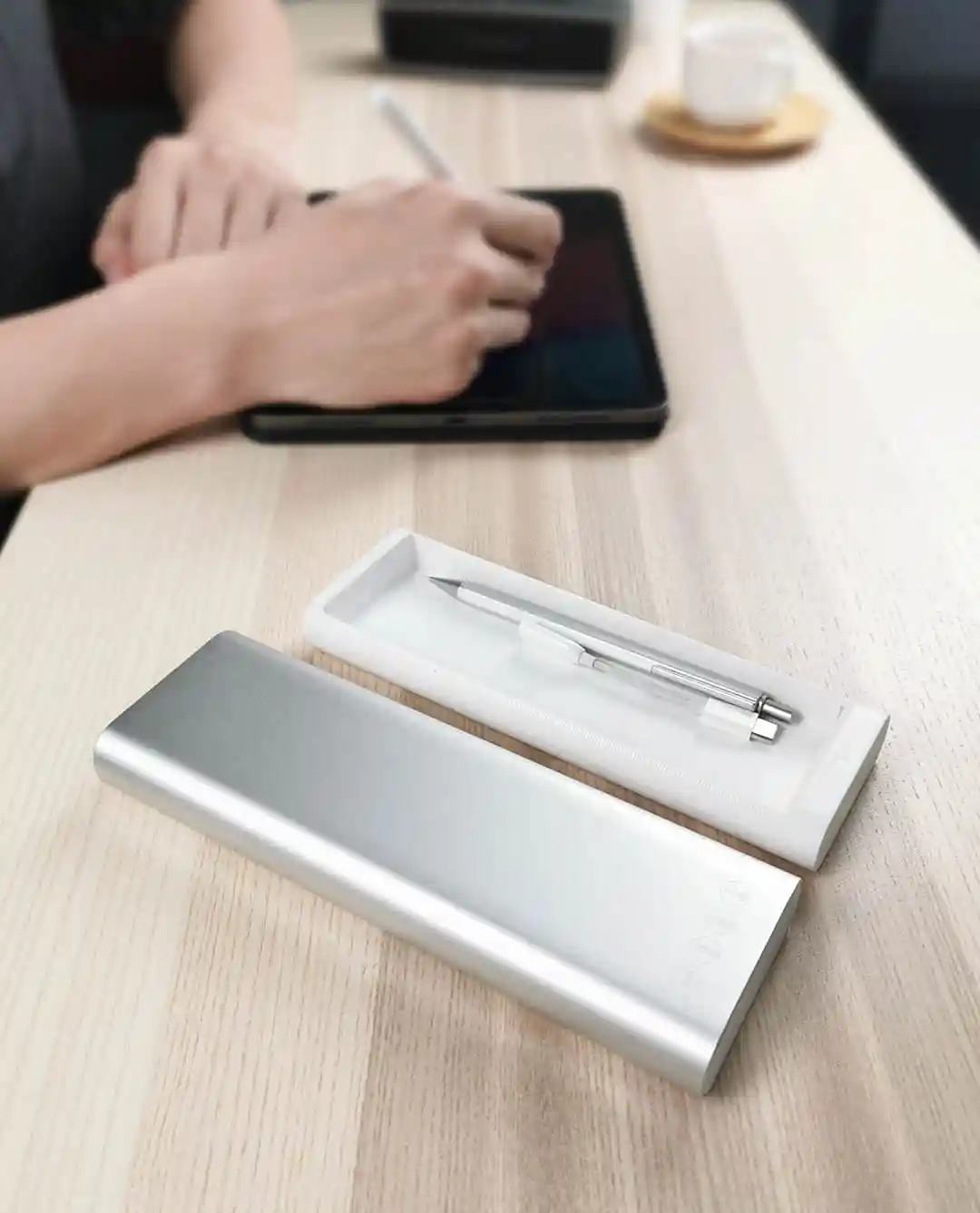 Xiaomi Mijia Youpin MIIIW металлическая канцелярская коробка портативный чехол Ручка алюминиевый корпус кнопочный переключатель для школы и офиса