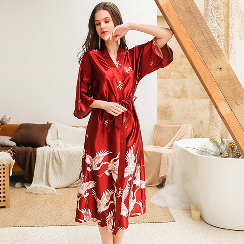 Shetelisi 2019 New Arrivals Satin Women Long Bathrobe Chinese Style Printing Robe with Sash sp0098