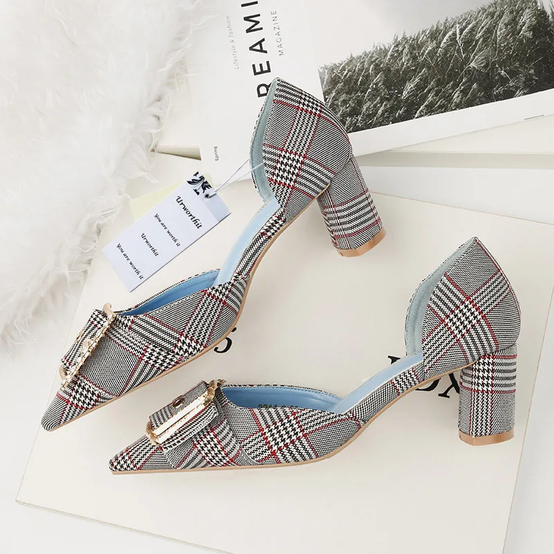 

2018 Women Summer Fetish 5.5cm High Heels Blue Sandals Lady Slides Pumps Female Buckle Denim Escarpins Block Medium Heels Shoes