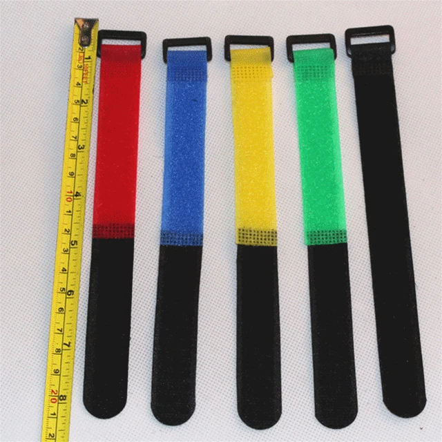 10 piezas reutilizables de la caña de pescar del soporte de la correa de los tirantes del gancho del Cable del cordón de la correa de los accesorios de la caja de aparejos de pesca