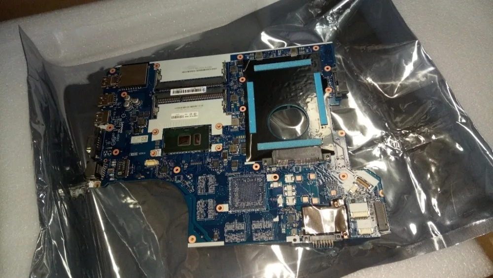 Материнская плата для ноутбука Thinkpad E560 i5 6200U со встроенной видеокартой. FRU 01AW105