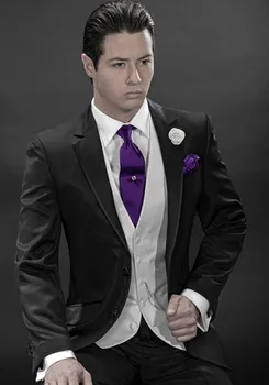 

Custom Made Two Button Notch Lapel Groom Tuxedos Groomsman Men's Wedding Prom Suits (Jacket+Pants+Vest+Tie) H:031