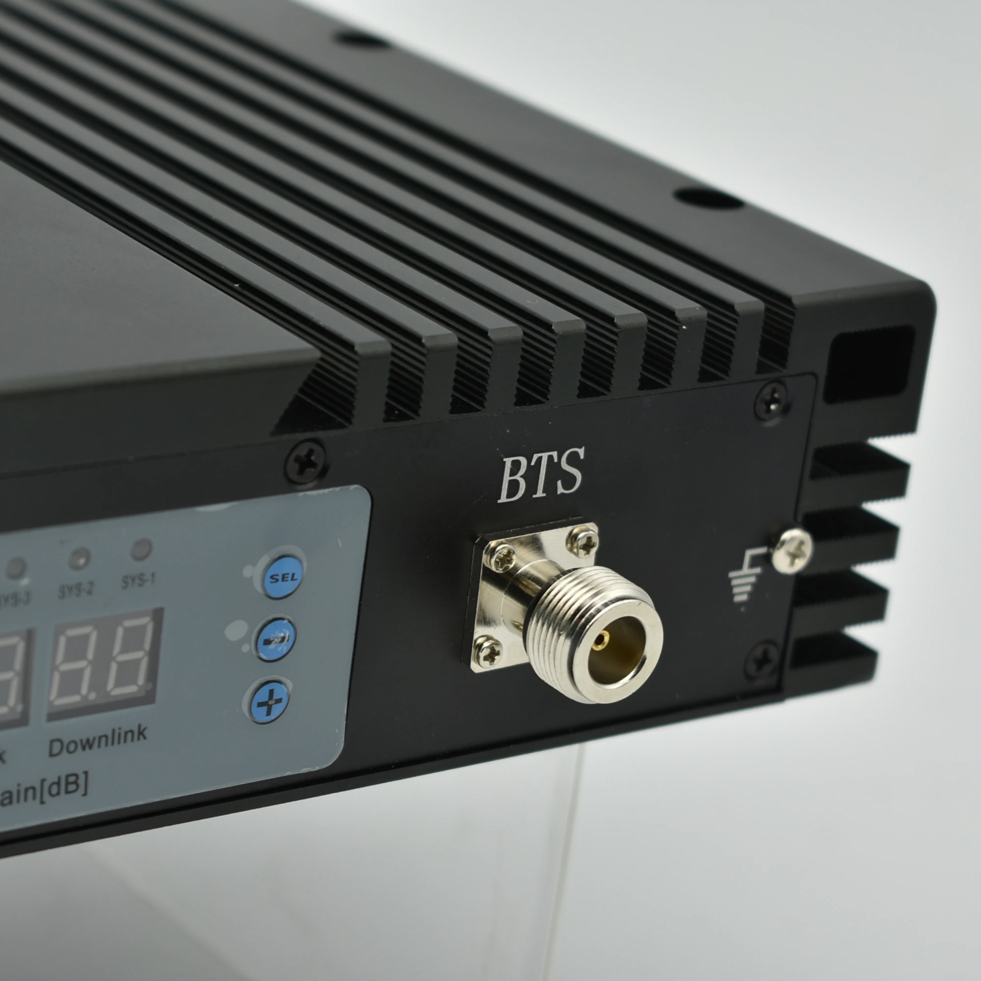 Lintratek 4G 700Mhz Repeater 80dB Booster 1W