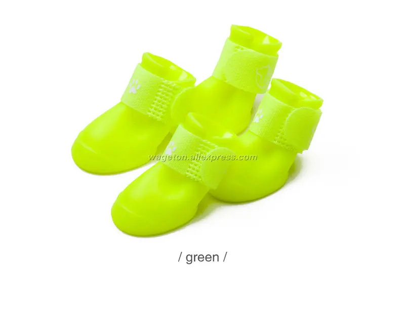10-dog-shoes-winter