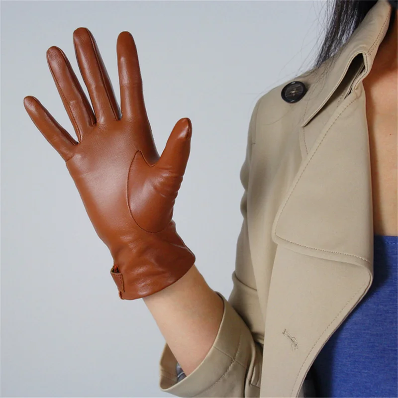 Women'S Touch Screen Leather Gloves Imported Goatskin Light Brown Female Gold Button Style TB47