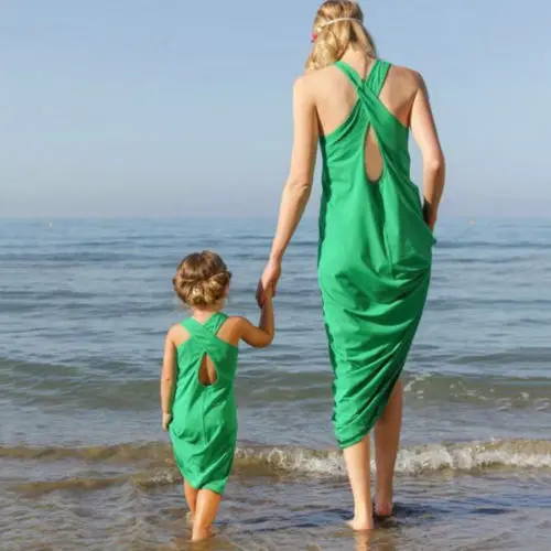 

Summer Backless Thin Mother And Daughter Dress Vacation Beach Dresses Family Matching