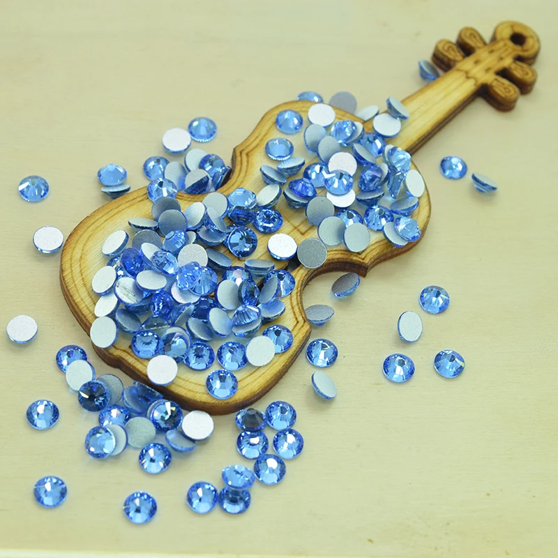 Rhinestones 1