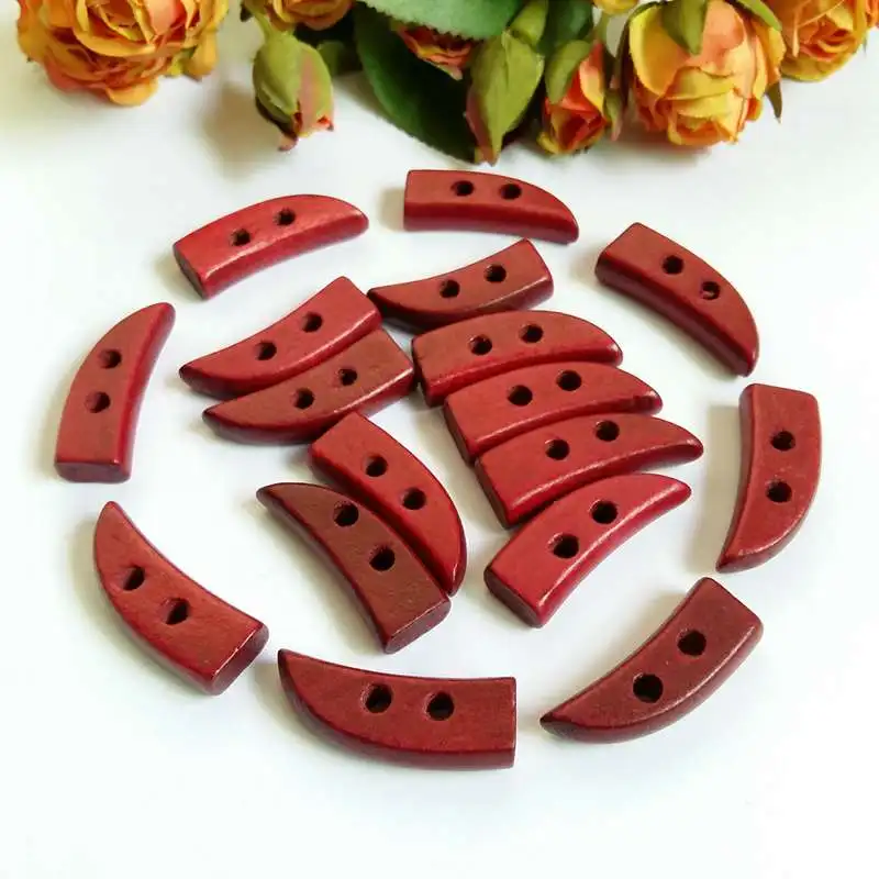 

30PCs /lot 2 Holes Wooden Buttons Sewing Horn Toggle Buttons For Coat Cloth Accessories Craft DIY And Scrapbooking 3.3cm