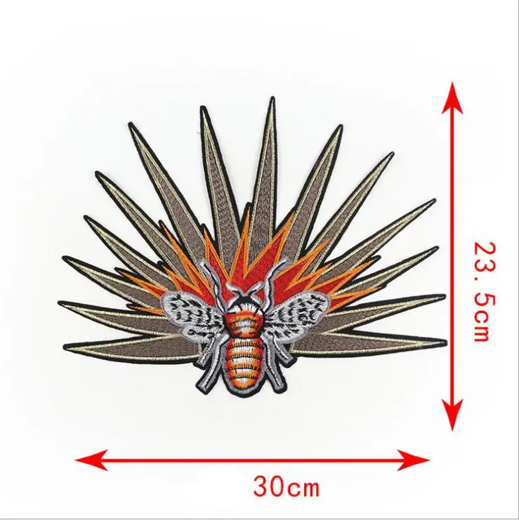 Аппликация вышивка цветок пчела птица змея мотив железо на патчи для одежды Патчи Наклейки для шитья одежды - Цвет: 1