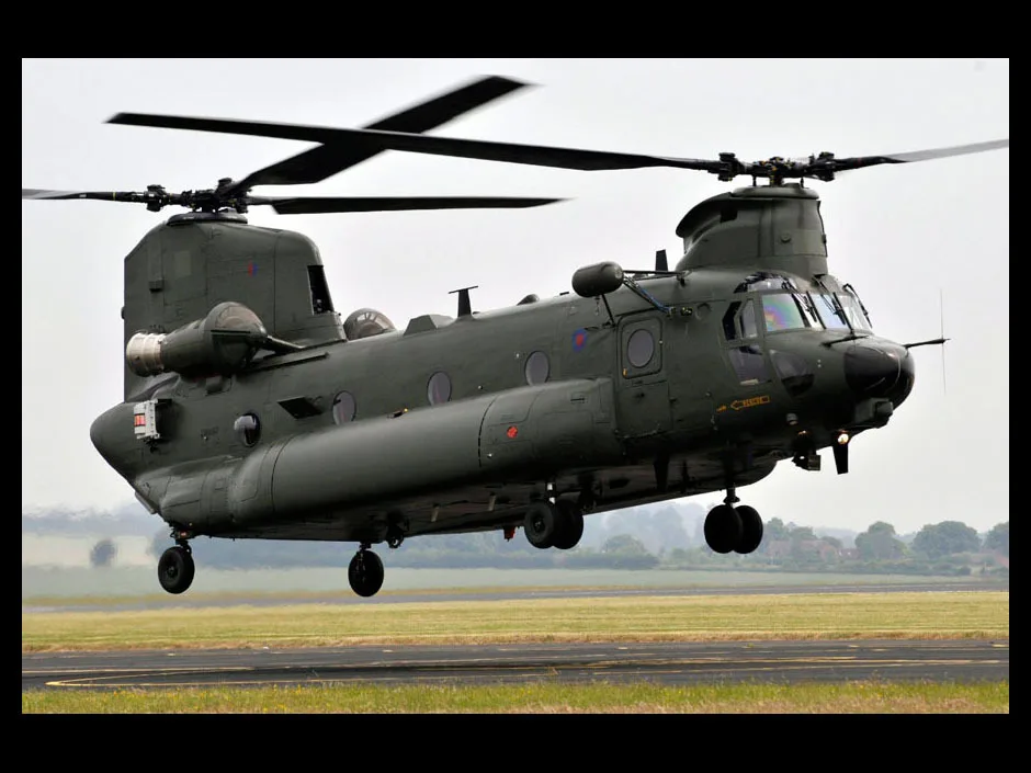 1/72 The United States CH 47D Chinook Transport Helicopter Assembly