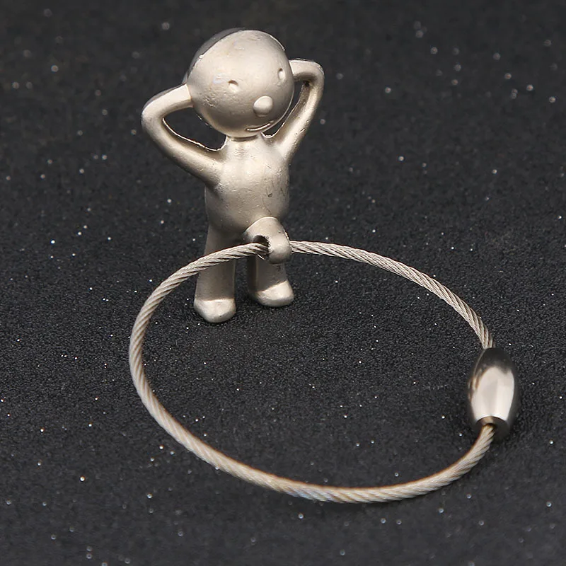 Creativos de la novedad Mr. P Boy coche llavero moda casual muñeca metal trinket llavero anillo titular recuerdo regalo llaveros