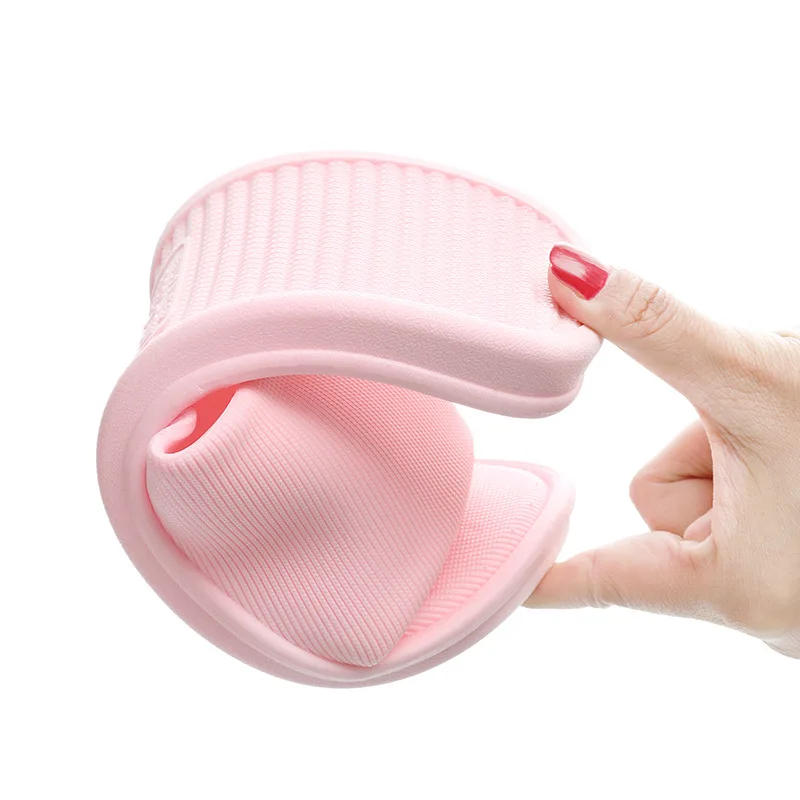Männer Hause Hausschuhe 2019 Sommer Schuhe Mann Innen Flache Slipper Non-slip Sohle Unisex Bad Pantoffel Einfarbig Männlichen lässig Dias