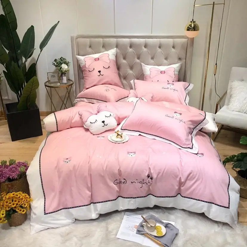 

Free gift hold pillow pink Bedding Set Embroidery Bed Set Luxury egyptian cotton Bed Sheet Little bear Anne Duvet Cover Set